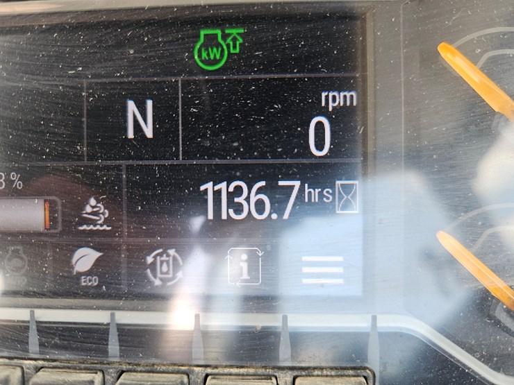 #203035-•-2021-caterpillar-416st-backhoe-image-14