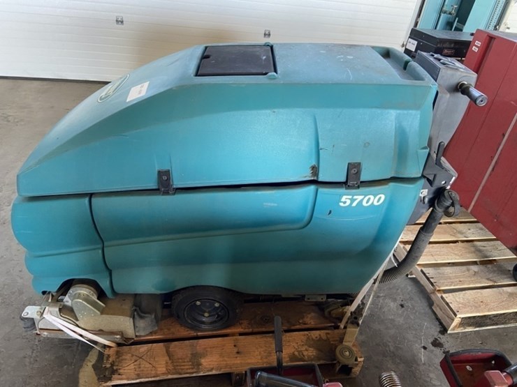 tennant-5700-image-8