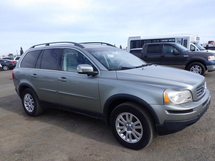 2008-volvo-xc90-image-2