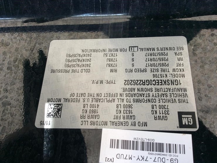 2016-chevrolet-tahoe-image-18