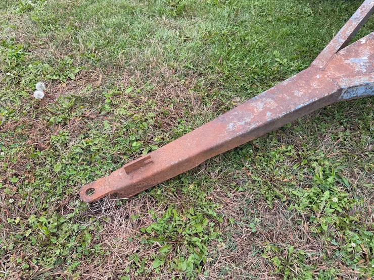 propane-tank-on-gear-image-6