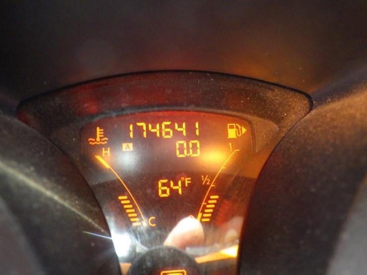 2013-nissan-juke-image-14