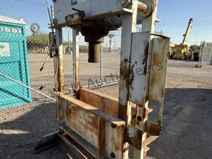 rodgers-heavy-duty-shop-press-image-2