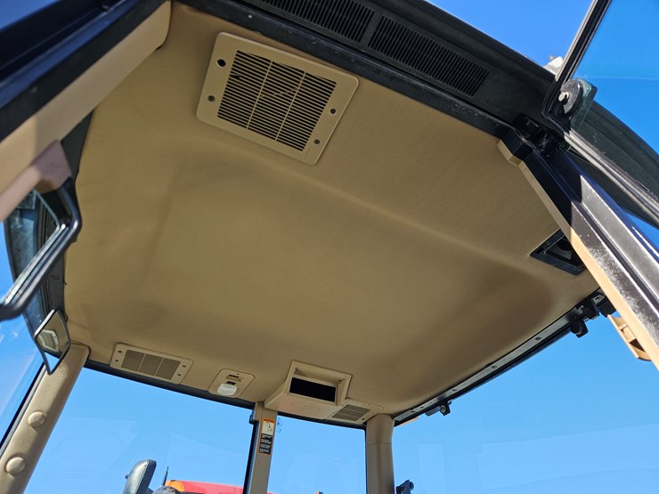 1996-john-deere-7200-image-5