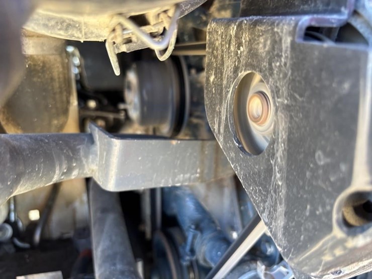 2021-bobcat-s70-image-35