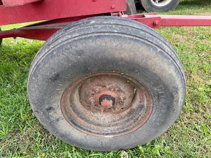 m&w-little-red-wagon-image-11