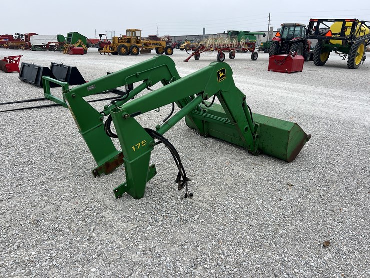 john-deere-175-image-4