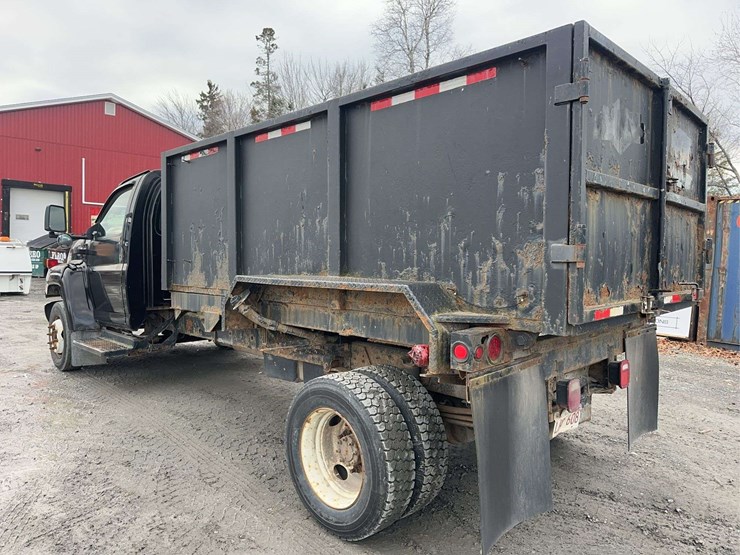 2005-gmc-topkick-c5500-image-7