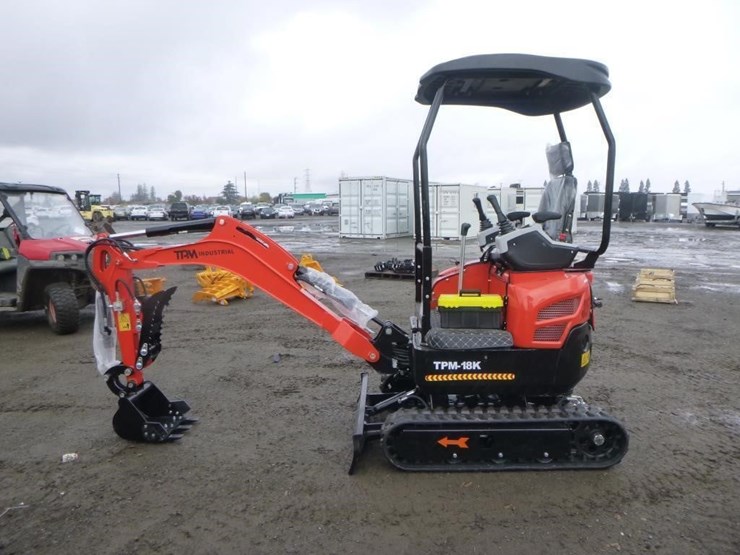 2025-tpm-18k-hydraulic-excavator-image-5