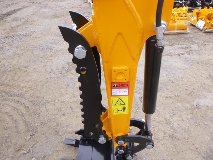 2025-vicsec-vc15-hydraulic-excavator-image-12