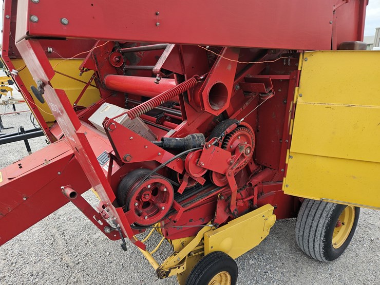 1986-new-holland-853-image-11