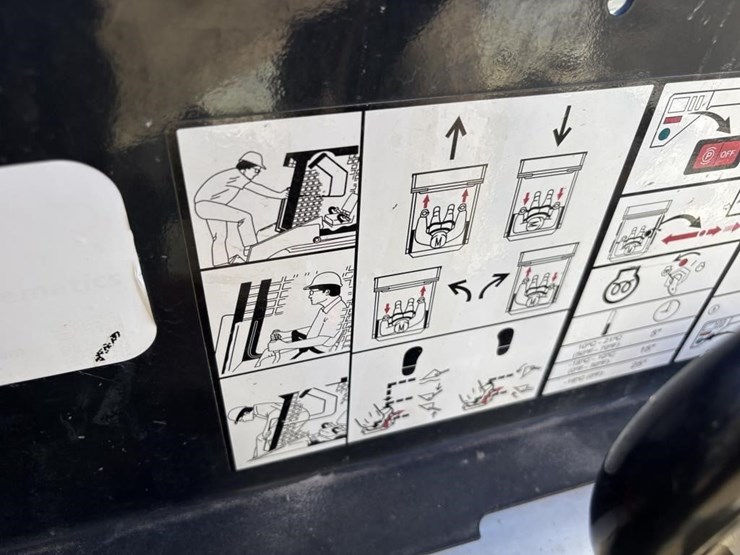 2021-bobcat-s70-image-23