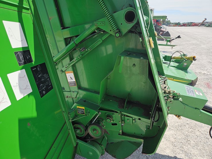 1994-john-deere-385-image-10