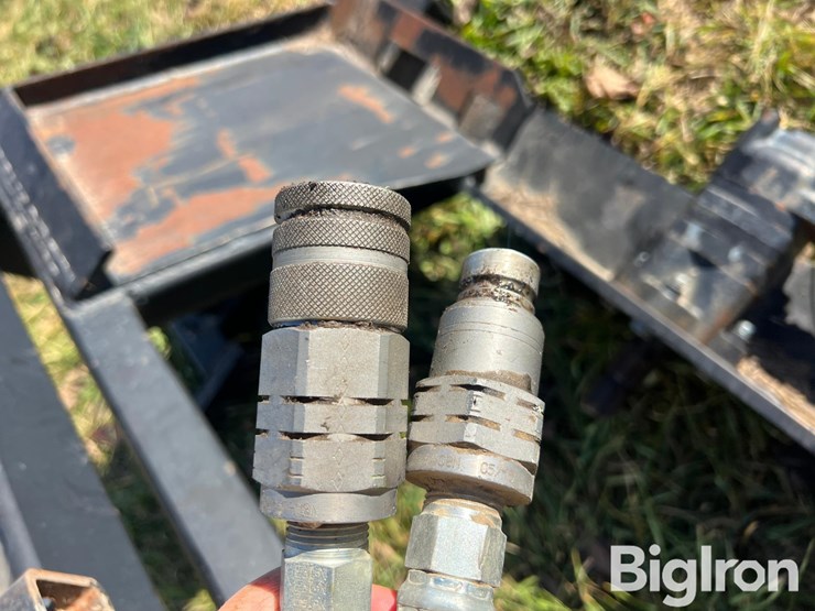 skid-steer-3-pt-pto-attachment-image-11