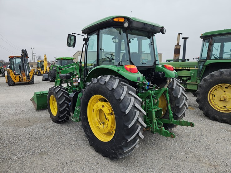 2016-john-deere-6120e-image-15