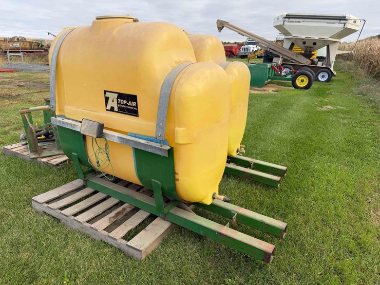 250-gal-top-air-saddle-tanks-image-3