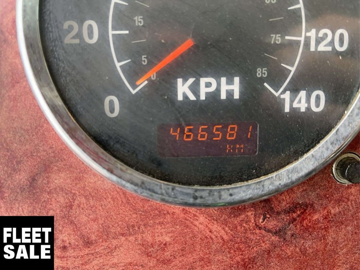 2003-international-9200i-image-19