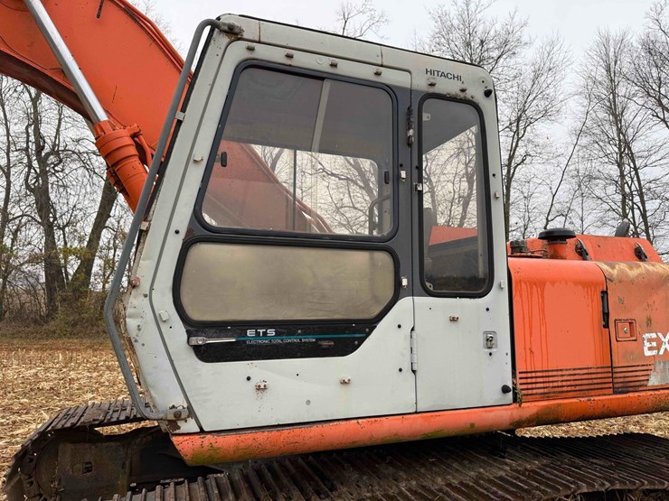 hitachi-ex200-lc-image-12