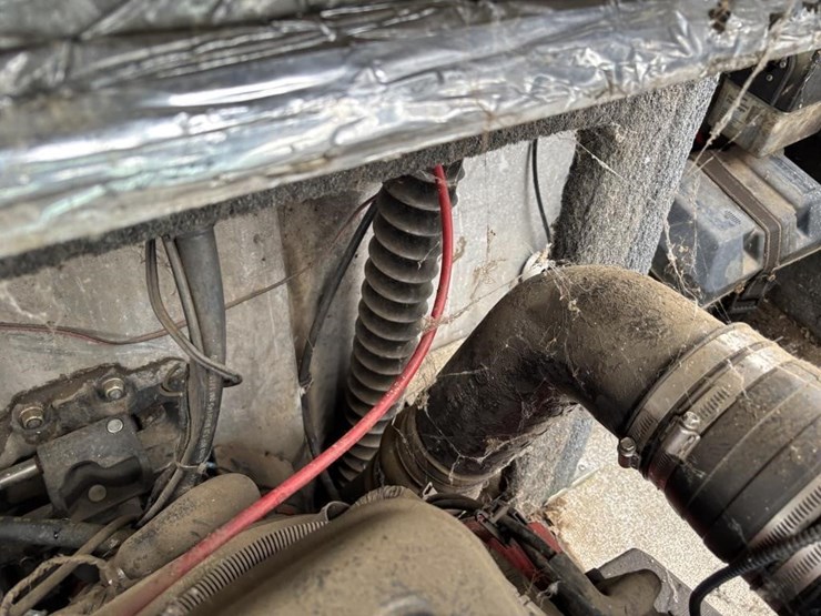 2000-unknown-trailer-image-24