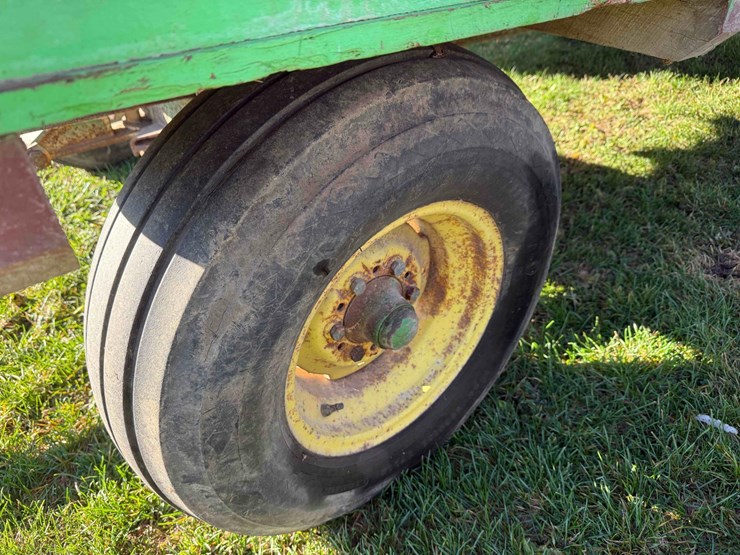 1065-john-deere-1065a-image-10