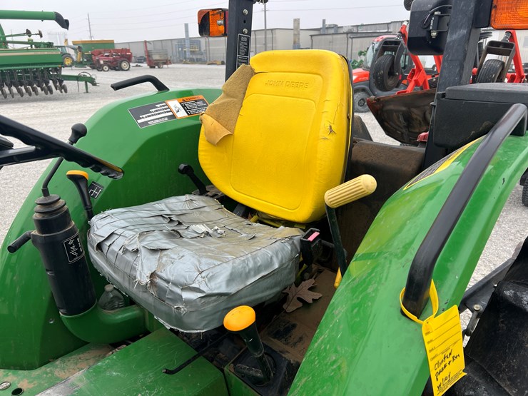 1999-john-deere-5210-image-12