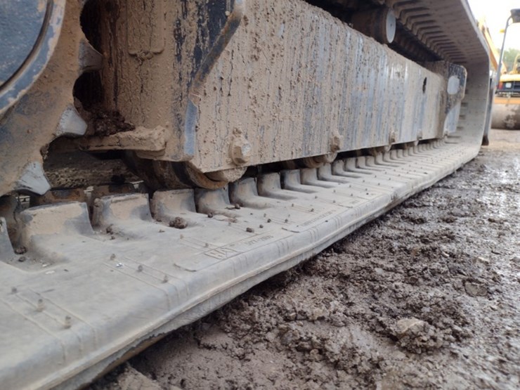 23-caterpillar-306-cr-image-39