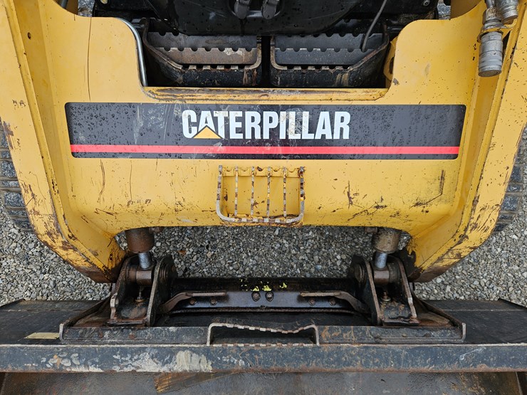 2004-caterpillar-277b-image-5