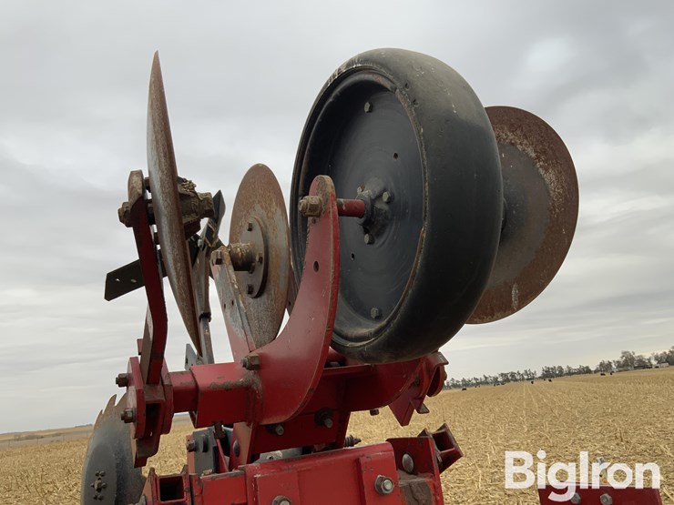 krause-4712df3-12r30-cultivator-image-17