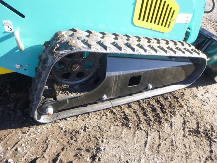 2024-mach-pro-mp-s300-skid-steer-track-loader-image-18