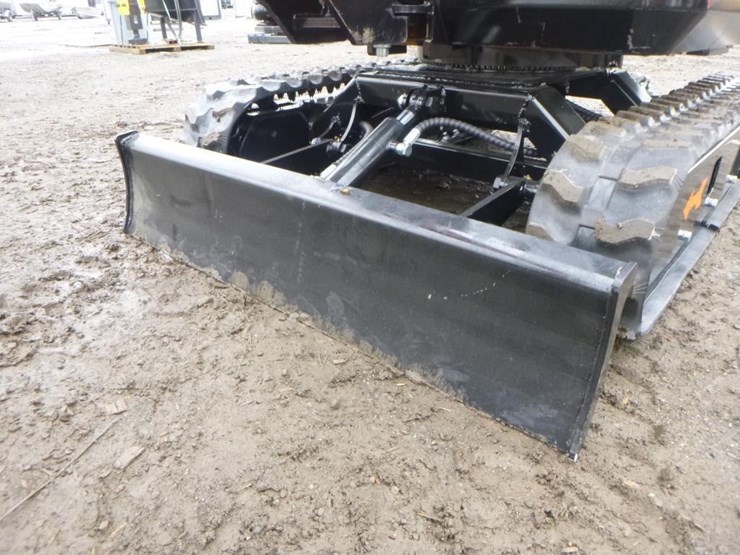 2025-tpm-18k-hydraulic-excavator-image-15