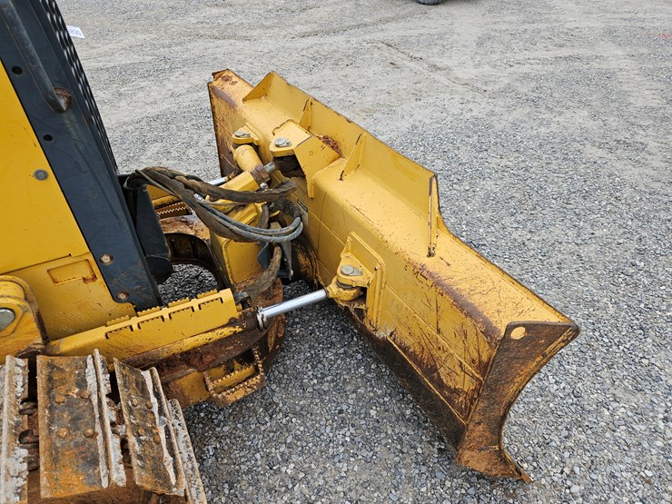 deere-450j-image-21