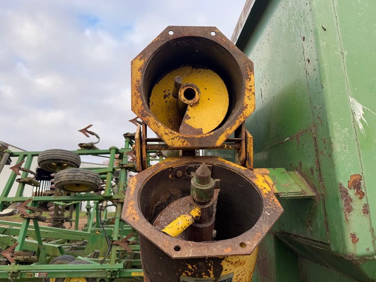 john-deere-1210a-image-8