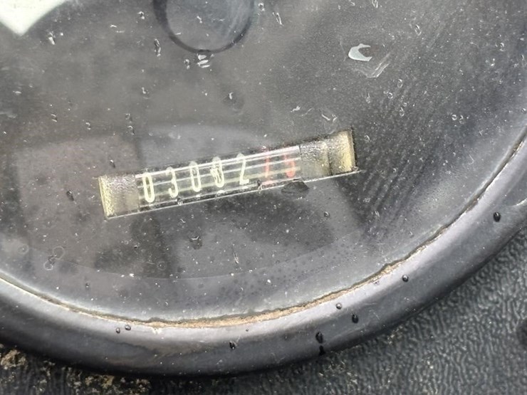 2013-jlg-g5-18a-image-52