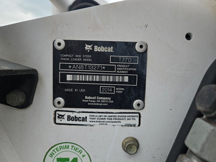 2014-bobcat-t770-image-15