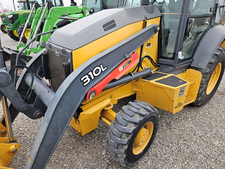 deere-310l-image-28