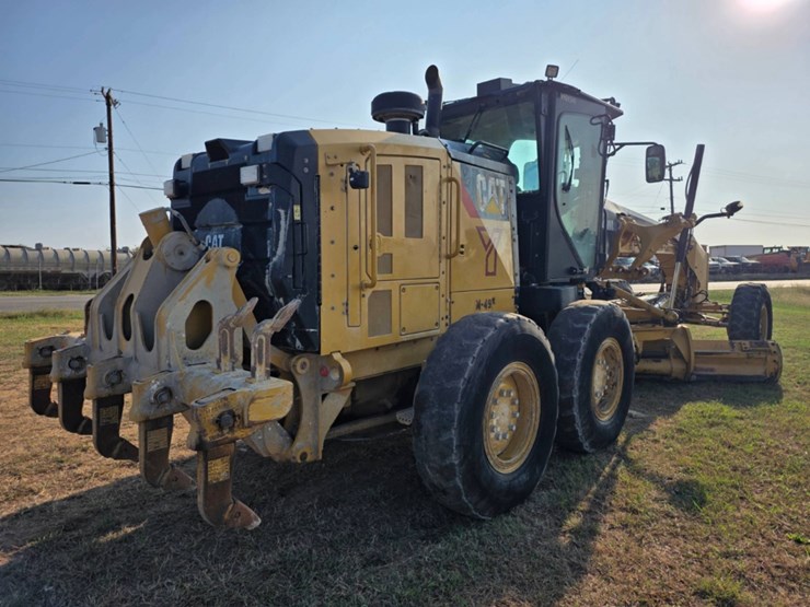 2015-caterpillar-140m3-image-5