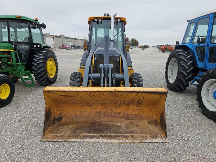 deere-310sl-hl-image-2