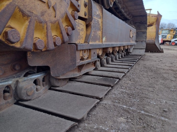 caterpillar-d5k2-lgp-image-35