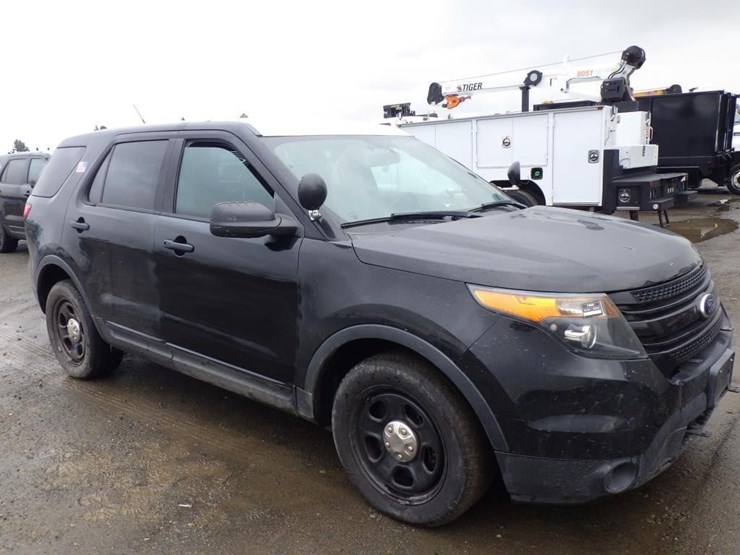 2014-ford-explorer-image-2