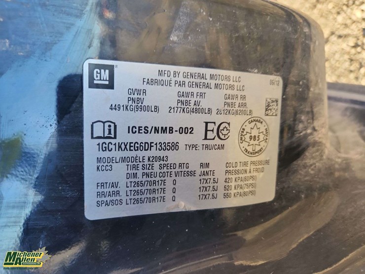 2013-chevrolet-silverado-2500hd-lt-image-7