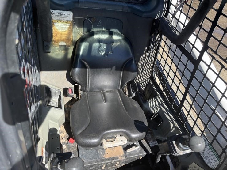 2016-bobcat-t770-image-20