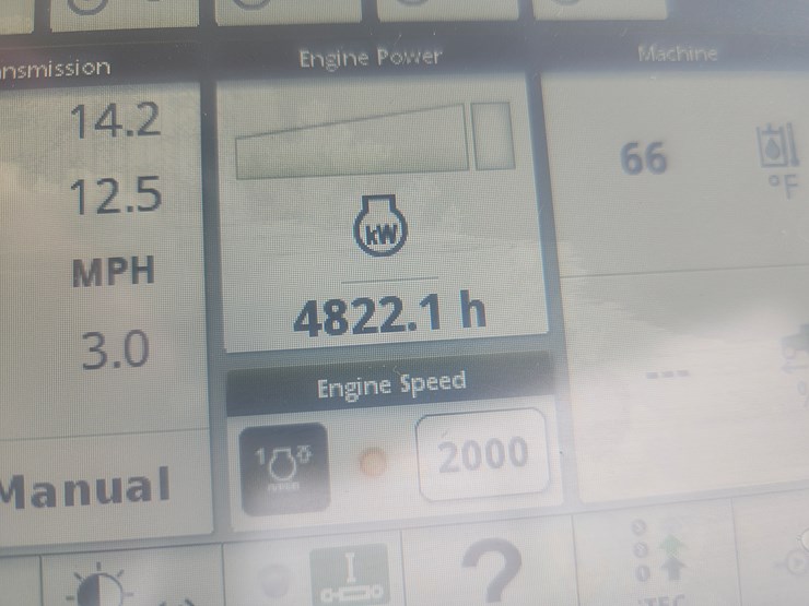 2014-john-deere-8345r-image-19