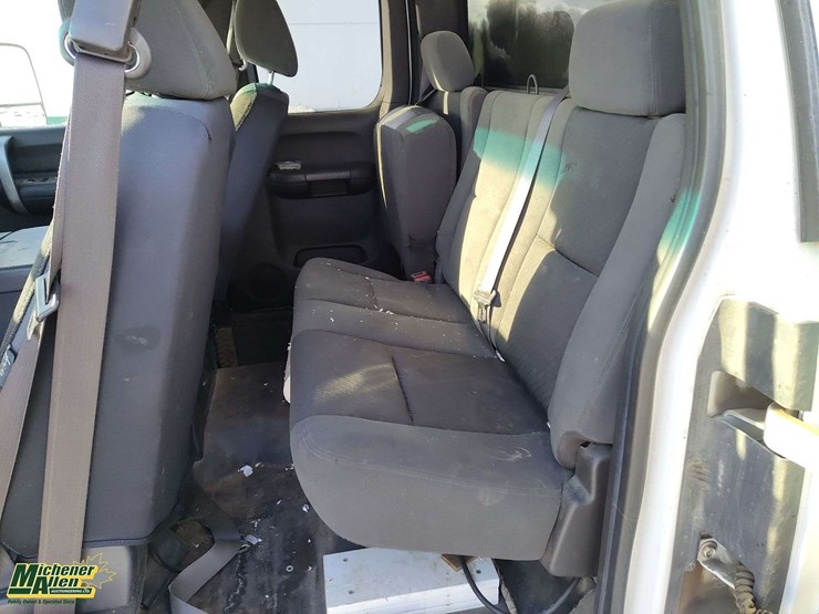 2009-gmc-sierra-3500hd-image-15