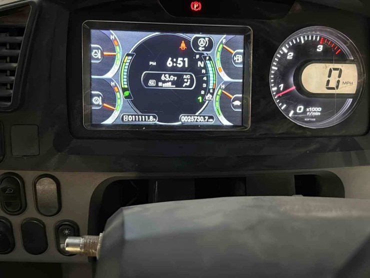 komatsu-wa270-image-19