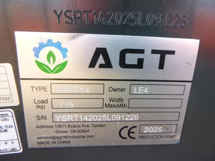 2025-agt-ysrt14-skid-steer-track-loader-image-19