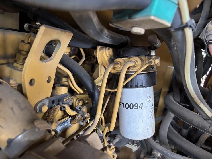 caterpillar-cb-434c-image-42