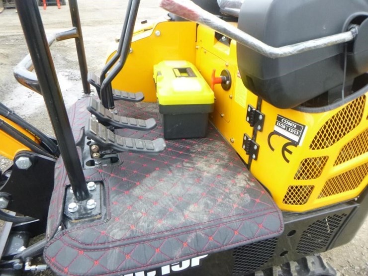 2025-vicsec-vc15p-hydraulic-excavator-image-20