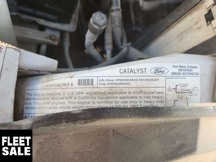 2006-ford-f550-image-49