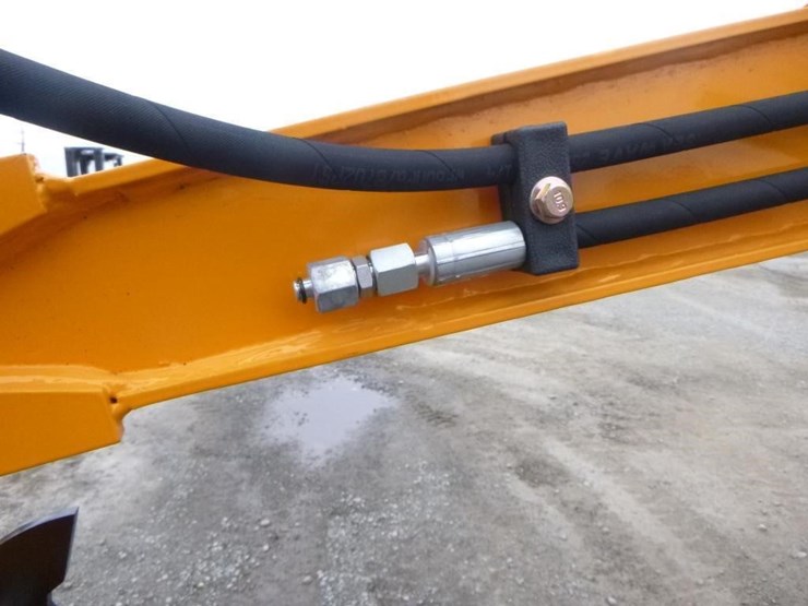 2025-vicsec-vc15-hydraulic-excavator-image-14