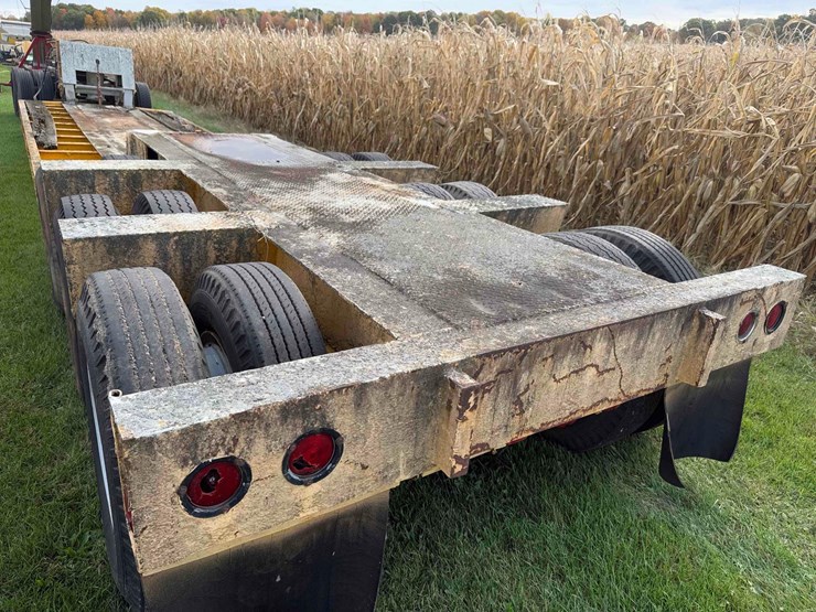 tri-axle-detach-trailer-image-23